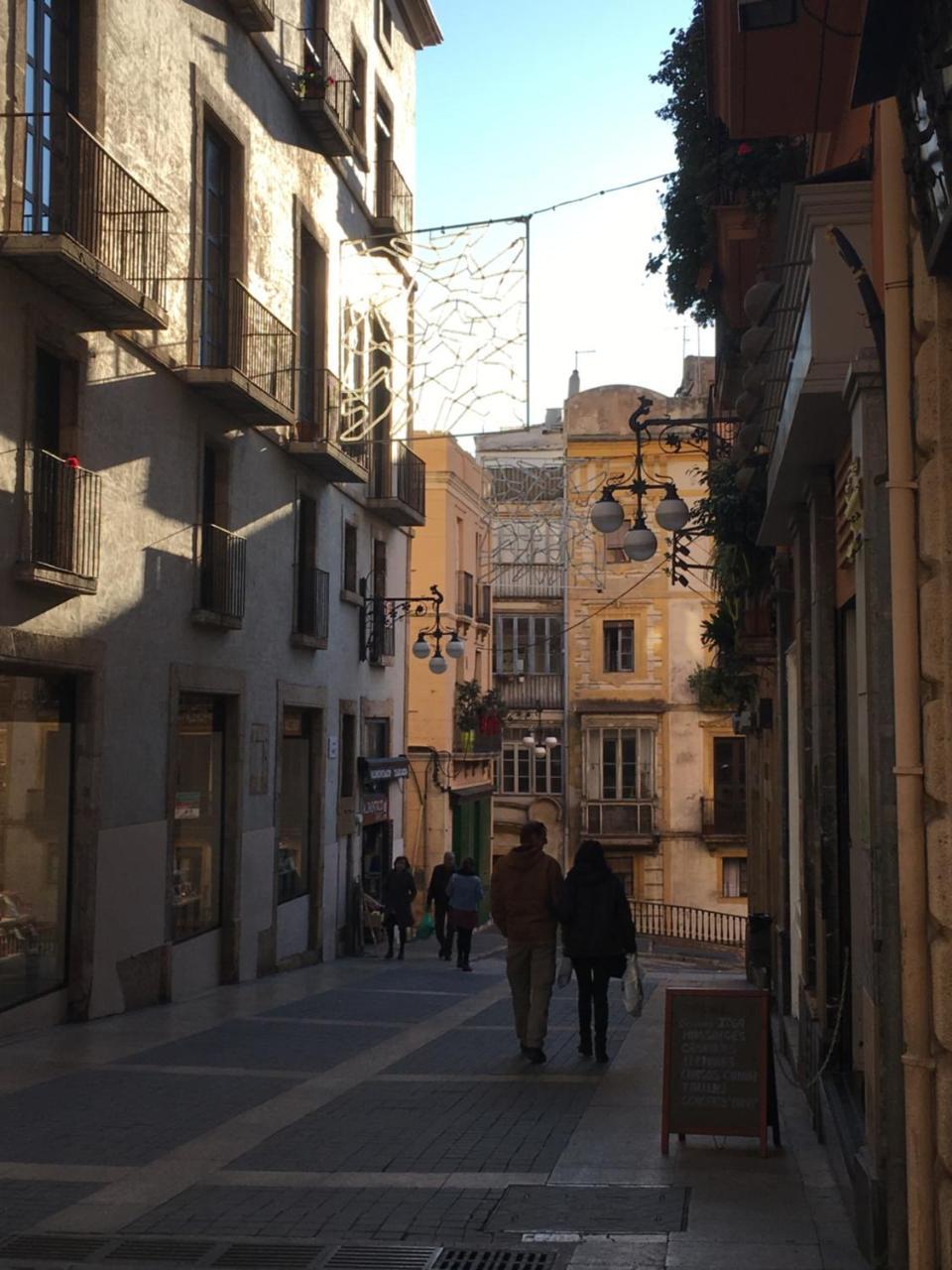 Hostal 977 Tarragona Exterior foto